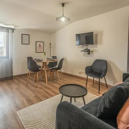 Oiqia • Solis • Opaline Narbonne